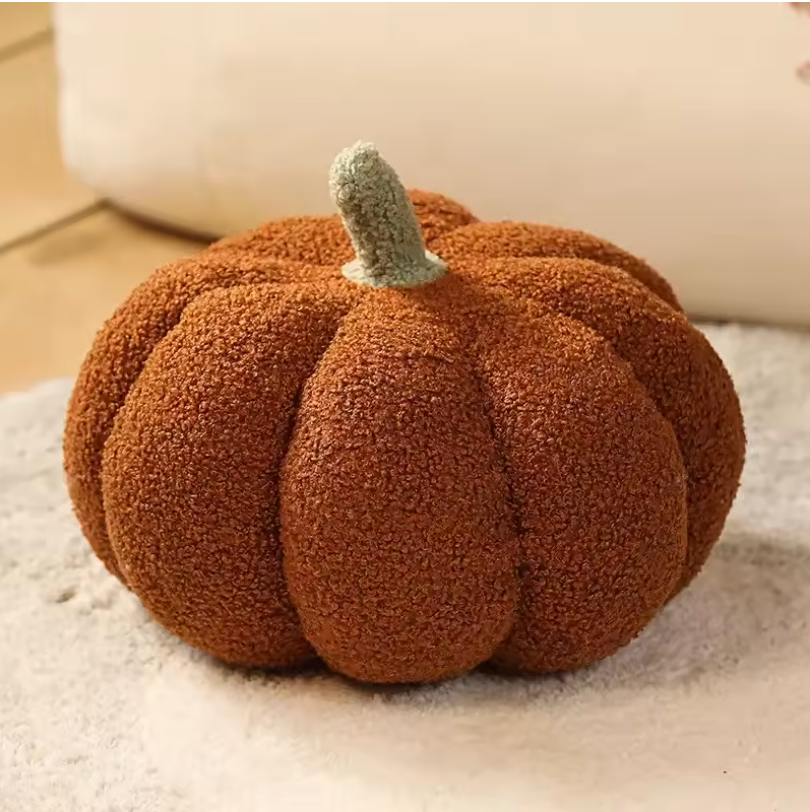 Pumpkin Throw Pillow - Brown / M